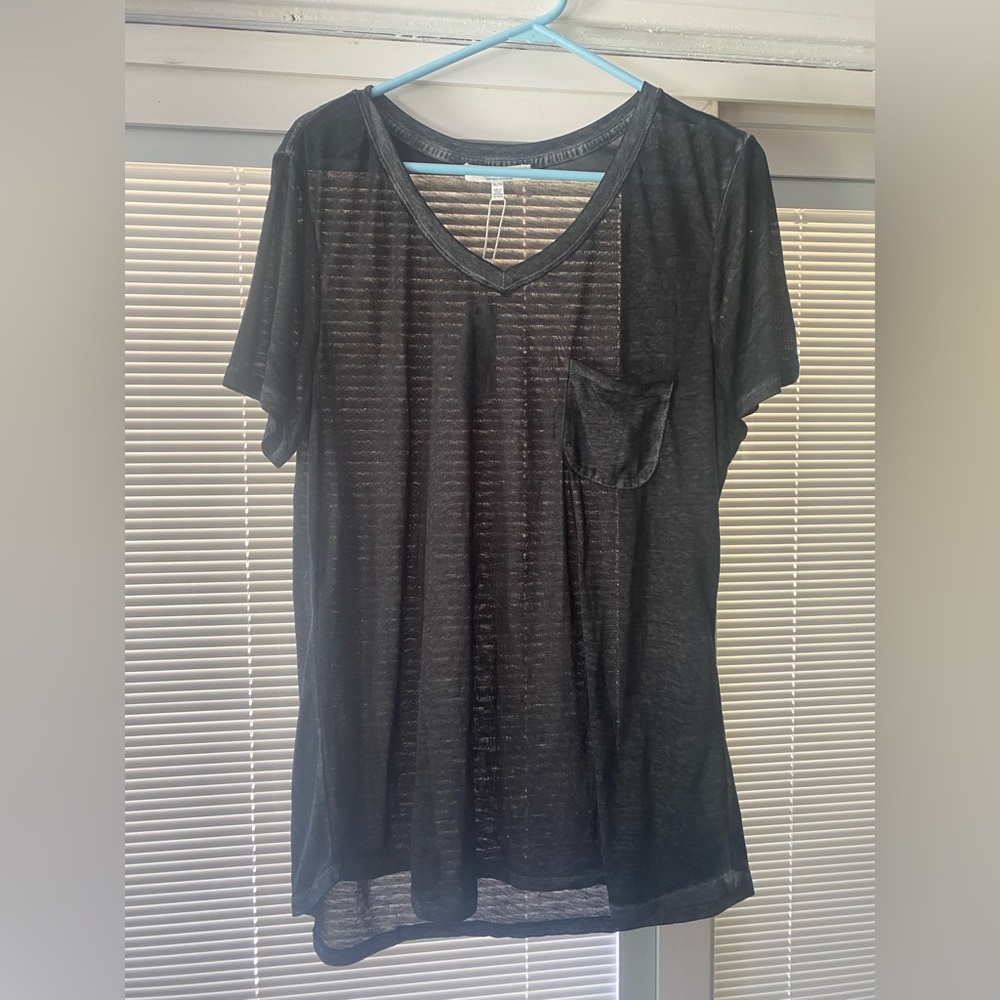 Black shirt